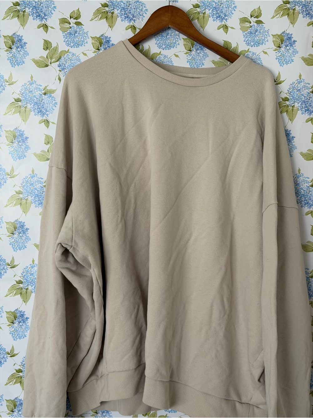 Alo Oversized Crewneck Sweatshirt in Taupe - Picture 2 of 6